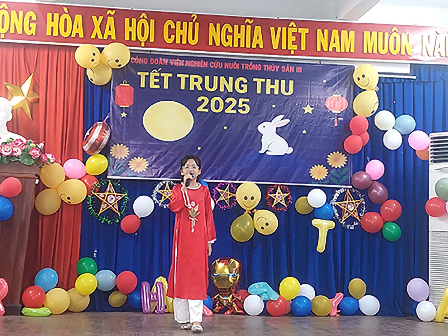 Tổ chức ngày hội “Vui Tết Trung thu” năm 2025 cho các cháu thiếu niên, nhi đống của Viện Nghiên cứu Nuôi trồng thủy sản III